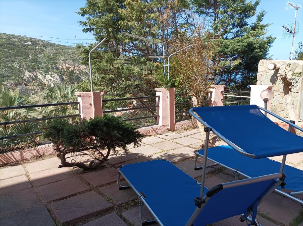 Casa Rosa I.U.N Q9637 Apartment Buggerru Luaran gambar